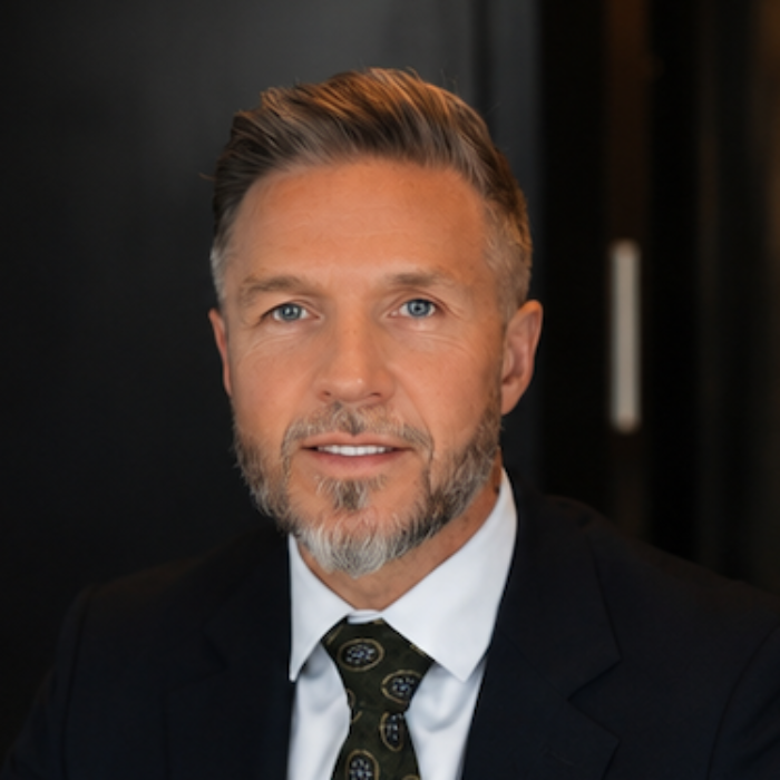 Lee Holdsworth, CEO
